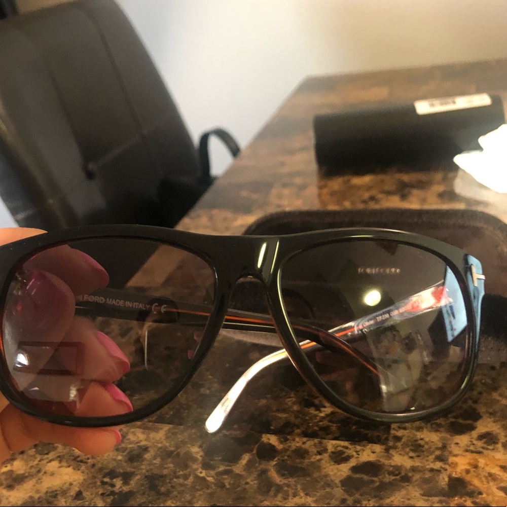 Sunglasses tomford